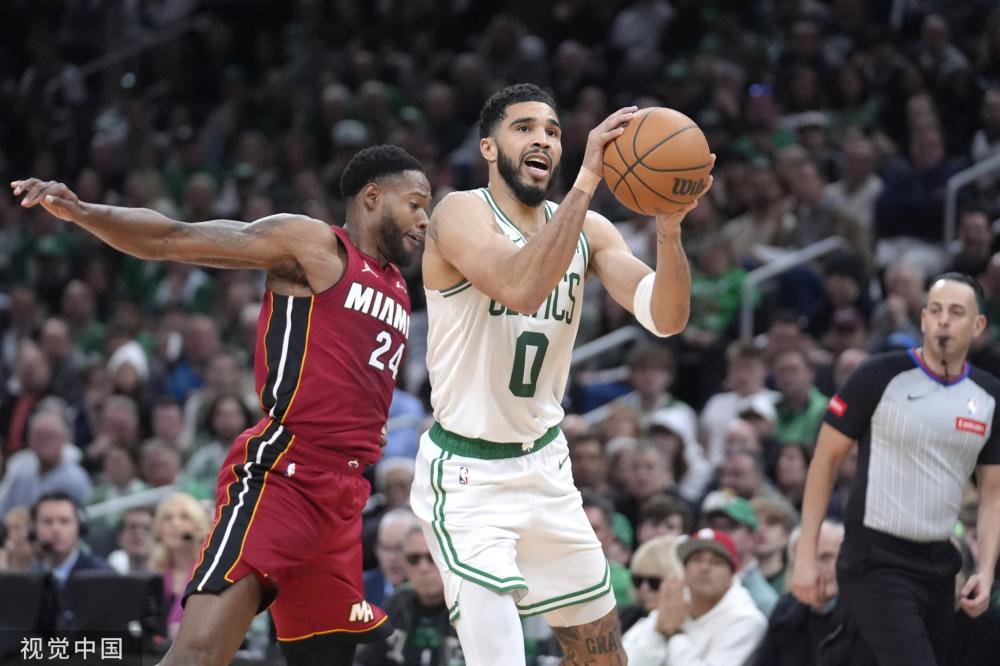 1岁的后防 1岁的后防