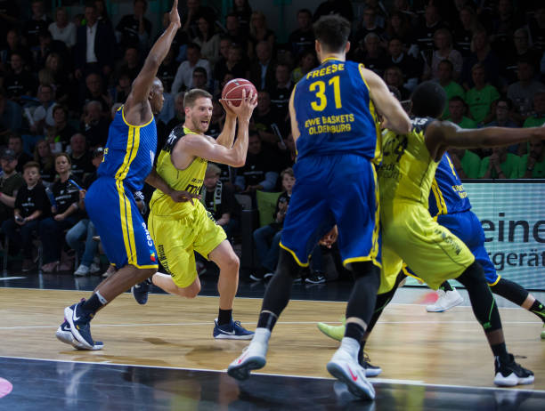 等人获奖时 等人获奖时