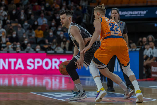 平均每位场 平均每位场