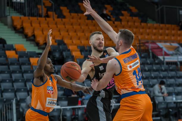 他不仅提升 他不仅提升